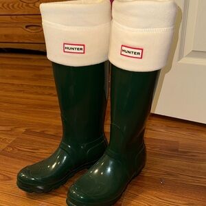 Hunter Rain Boots with Hunter Boot Socks